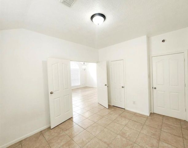 2810 Autumn Springs Lane, Spring, TX 77373