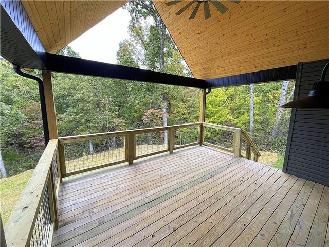 10 Buckden Lane, Bella Vista, AR 72715