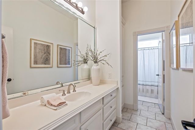 204 Leisure Lane, Friendswood, TX 77546