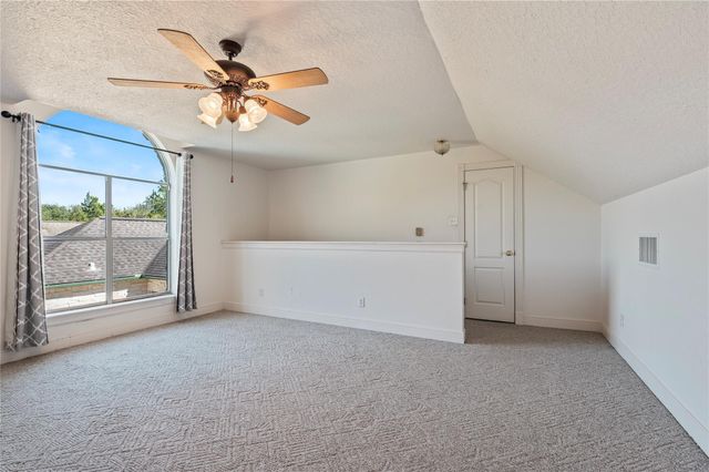 204 Leisure Lane, Friendswood, TX 77546