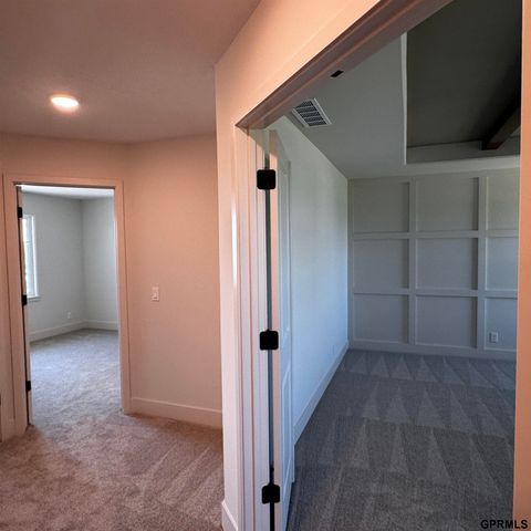 12606 Schirra Street, Papillion, NE 68138
