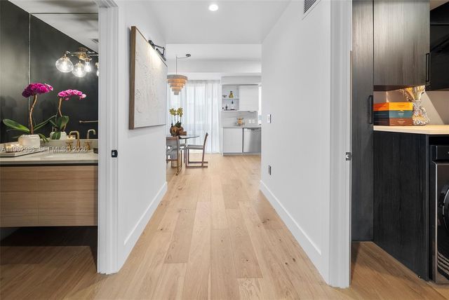 95 N Shore Dr, Miami Beach, FL 33141