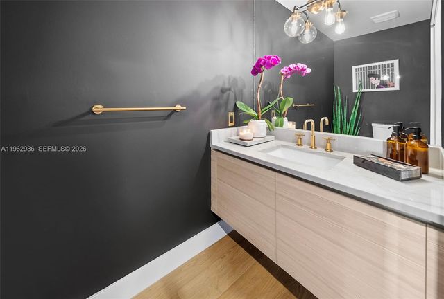 95 N Shore Dr, Miami Beach, FL 33141