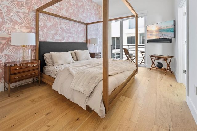 95 N Shore Dr, Miami Beach, FL 33141