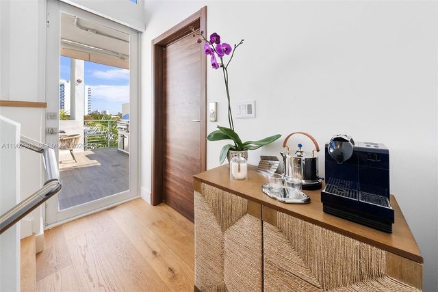 95 N Shore Dr, Miami Beach, FL 33141