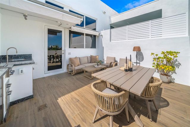 95 N Shore Dr, Miami Beach, FL 33141