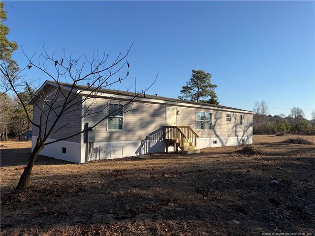 241 Patches Lane, Roseboro, NC 28382