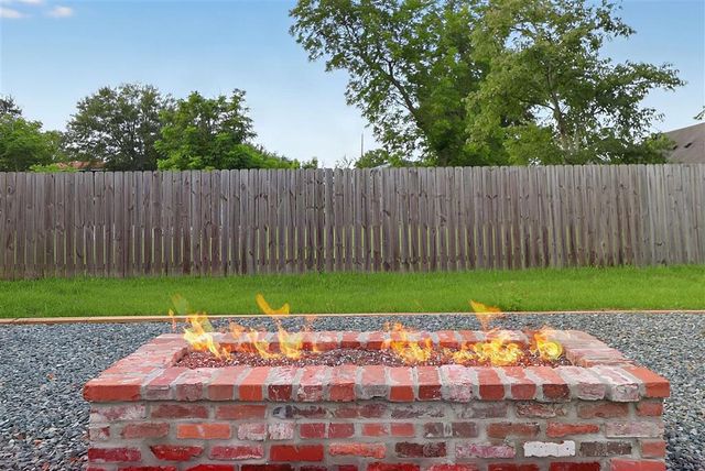 2005 Cypress St Street, Lake Charles, LA 70601