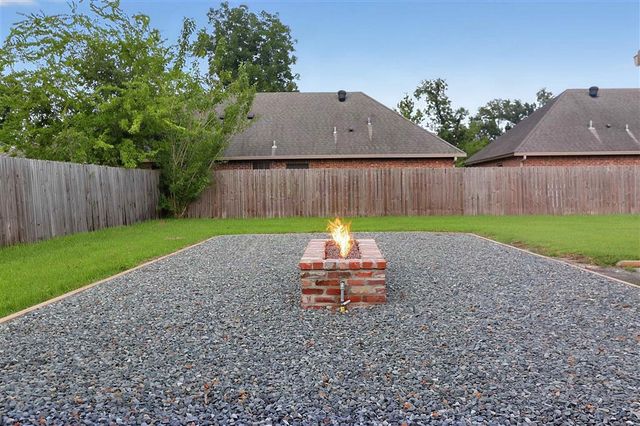 2005 Cypress St Street, Lake Charles, LA 70601