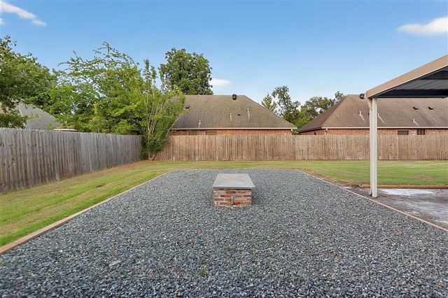 2005 Cypress St Street, Lake Charles, LA 70601