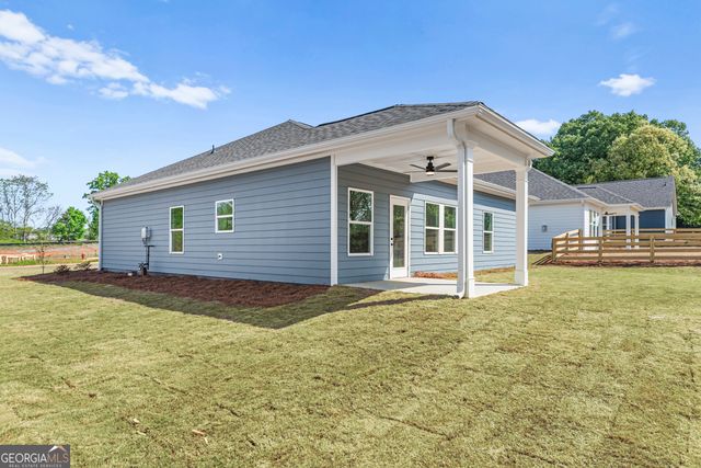 107 Cottage Grove Circle, Eatonton, GA 31024