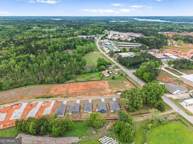 107 Cottage Grove Circle, Eatonton, GA 31024