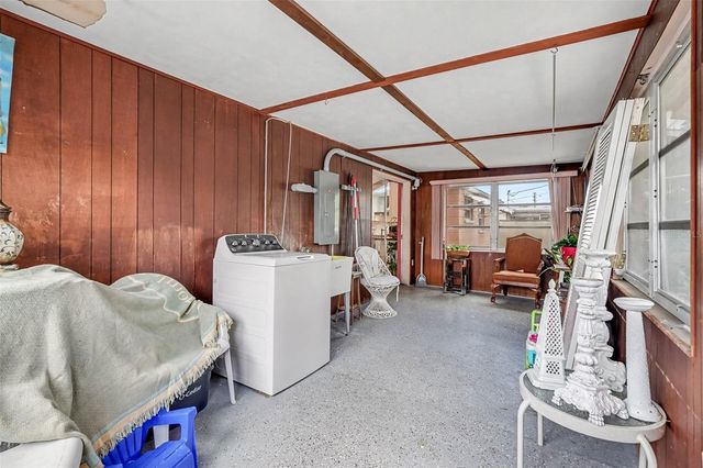 1244 CLASSIC DRIVE, Holiday, FL 34691