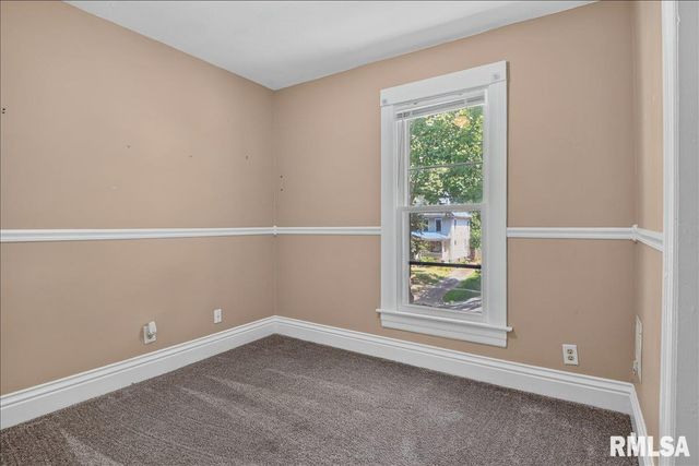 861 S PARK, Springfield, IL 62704