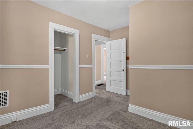861 S PARK, Springfield, IL 62704