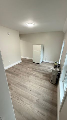 388 Belmont Street, Manchester, NH 03103