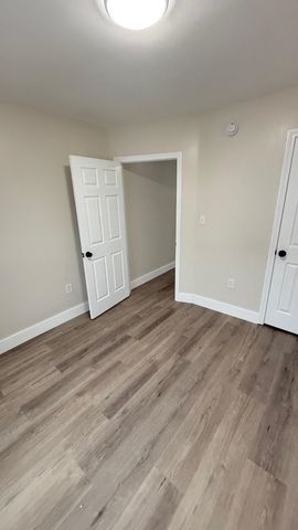 388 Belmont Street, Manchester, NH 03103