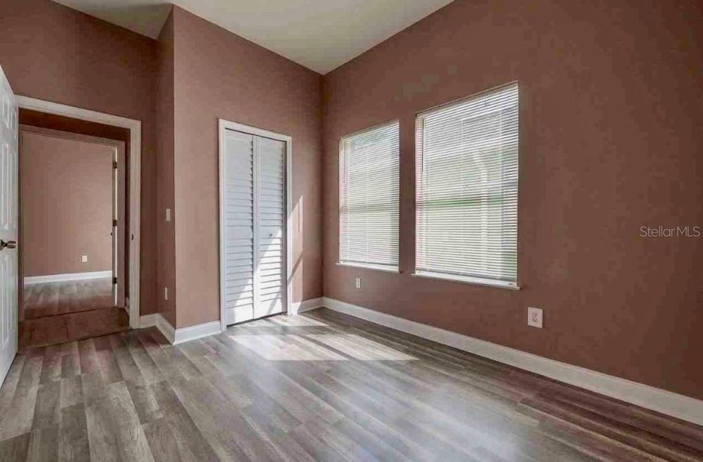 Image 12 of property listing at 2322 W CHERRY STREET, Tampa, FL 33607