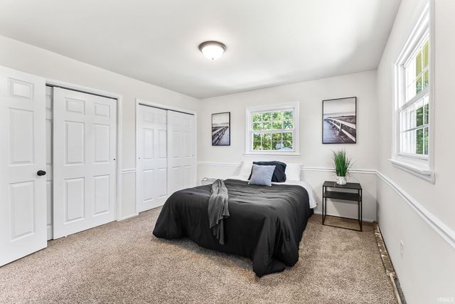 1916 Clarmarnic Drive, Fort Wayne, IN 46815