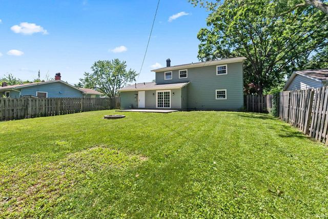 1916 Clarmarnic Drive, Fort Wayne, IN 46815