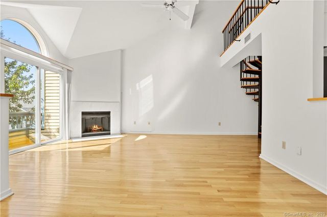 15 Perry Avenue A4, Norwalk, CT 06850