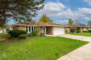 17048 Clyde Avenue, South Holland, IL 60473