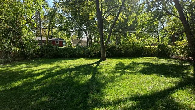 15333 Cherry Lane, Markham, IL 60428