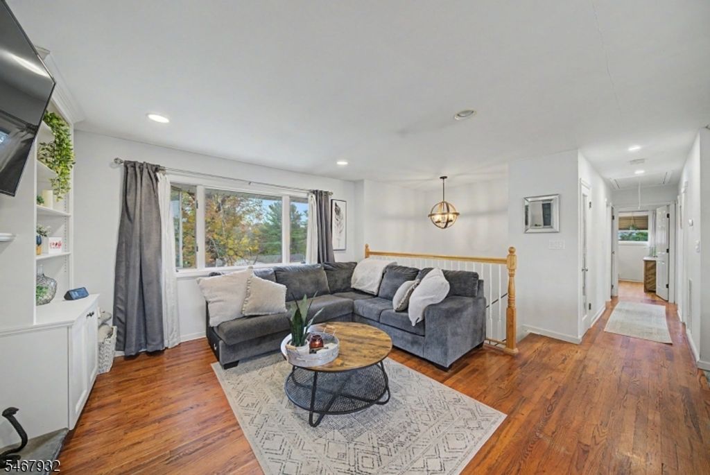 31 Dogwood Dr, Newton Town, NJ 07860 — photo 3