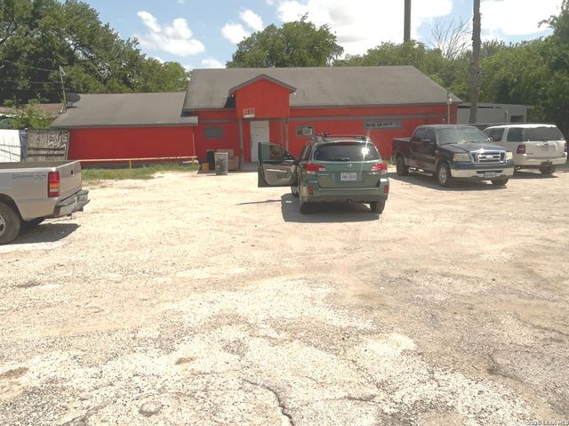 4234 Culebra, San Antonio, TX 78228