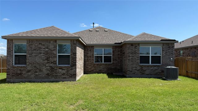 904 Emerson Drive, Anna, TX 75409