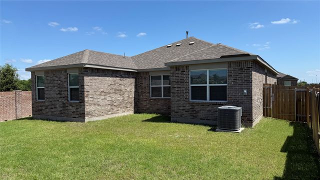 904 Emerson Drive, Anna, TX 75409