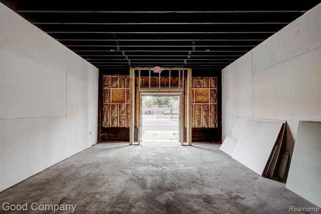 1426 E State Fair, Detroit, MI 48203