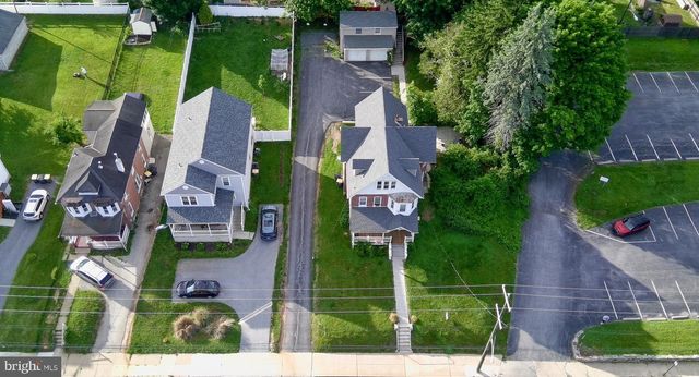 253 W LANCASTER AVE, Downingtown, PA 19335