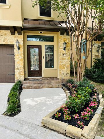 2746 Kings Retreat Circle, Kingwood, TX 77345