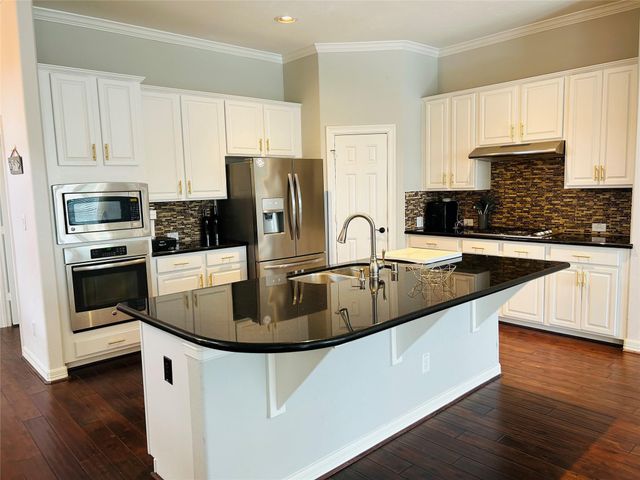2746 Kings Retreat Circle, Kingwood, TX 77345