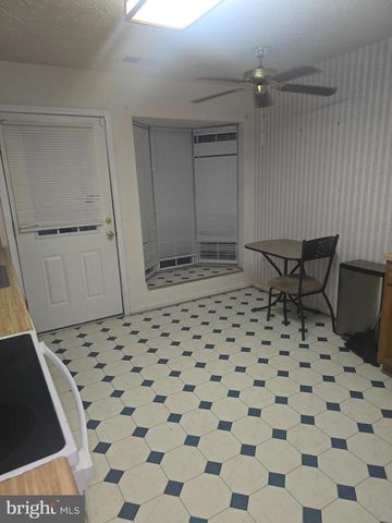 6290 WHISTLERS PL, Waldorf, MD 20603