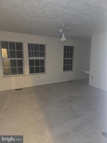 6290 WHISTLERS PL, Waldorf, MD 20603