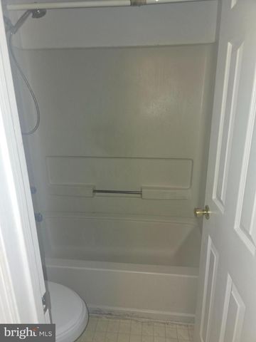 6290 WHISTLERS PL, Waldorf, MD 20603