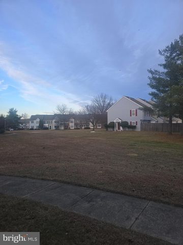 6290 WHISTLERS PL, Waldorf, MD 20603