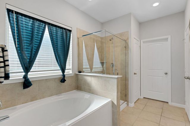 4510 Red Yucca Drive, Baytown, TX 77521