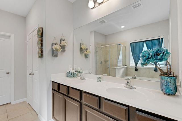 4510 Red Yucca Drive, Baytown, TX 77521