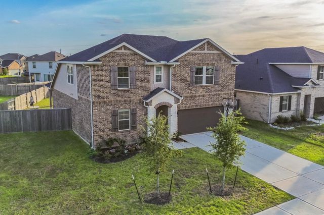 4510 Red Yucca Drive, Baytown, TX 77521