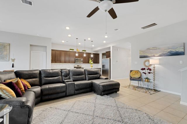 4510 Red Yucca Drive, Baytown, TX 77521