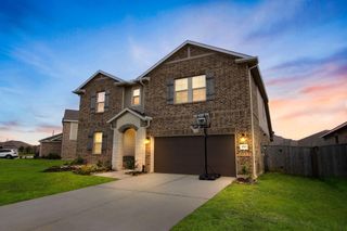 4510 Red Yucca Drive, Baytown, TX 77521