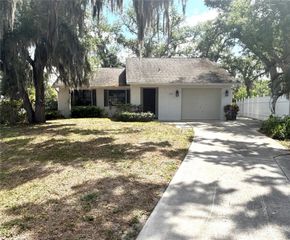 739 LOCKLEAR AVENUE, Sarasota, FL 34237