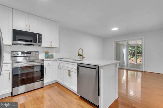 2566 GLEN CV, Annapolis, MD 21401