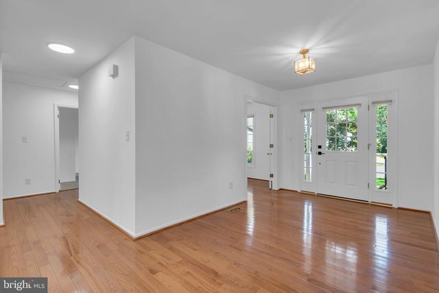 2566 GLEN CV, Annapolis, MD 21401