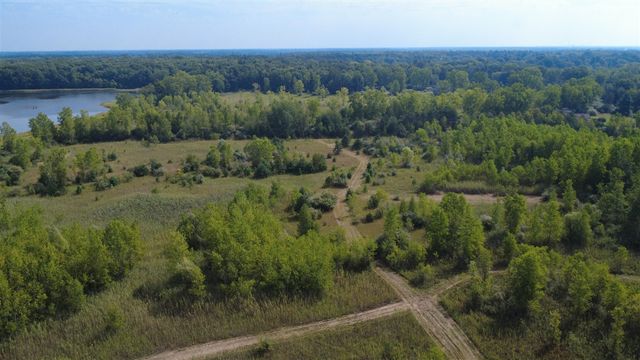 West 9086 Ankrapp Road, Columbus, MI 48063