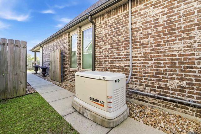 40153 Reese Ln, Prairieville, LA 70769