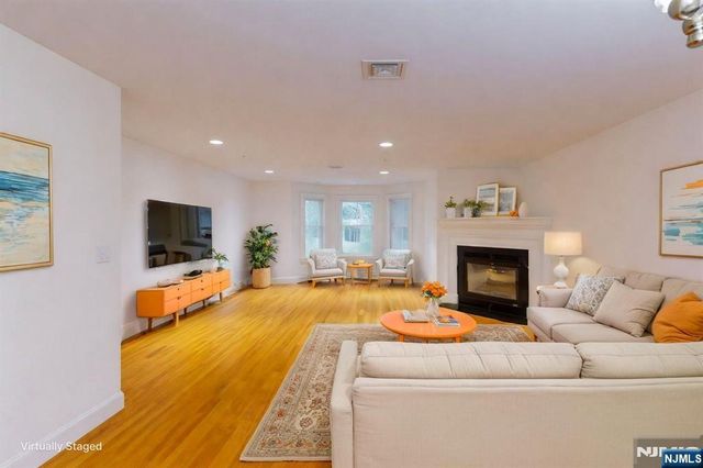 272 Highland Avenue, Palisades Park, NJ 07650